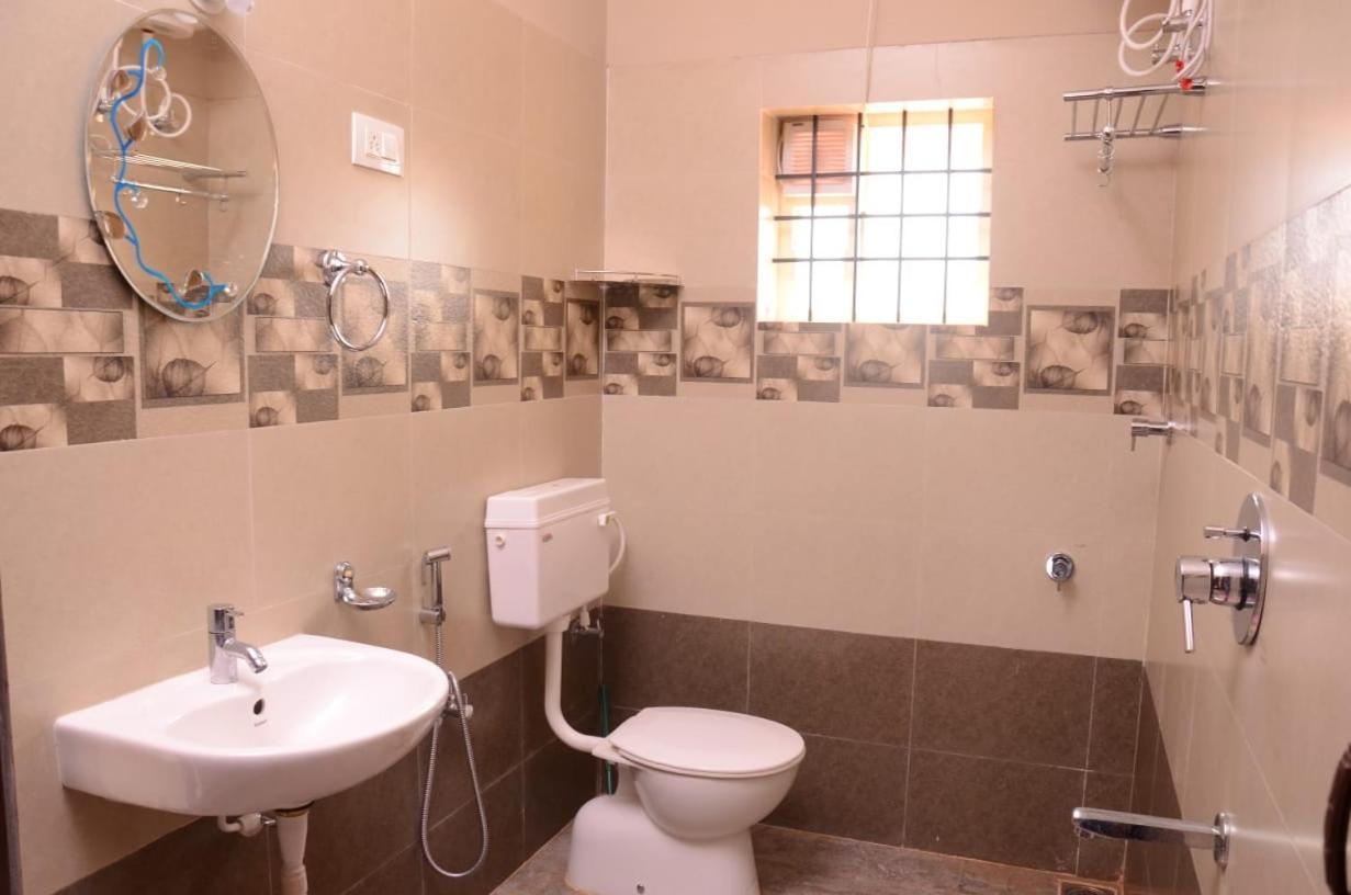 Coorg girinivas homestay Madikeri Luaran gambar